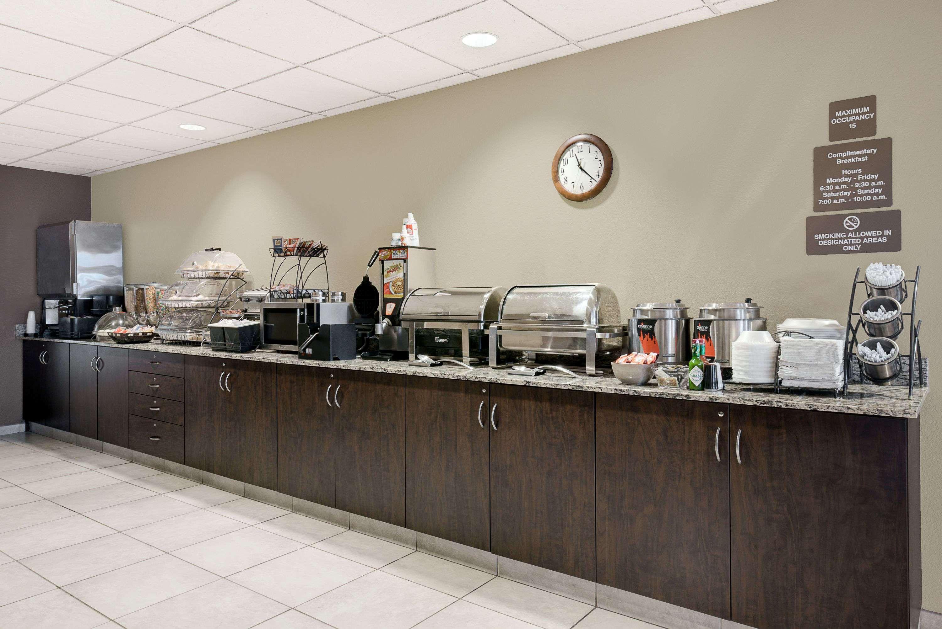 Microtel Inn & Suites By Wyndham Williston Exterior photo